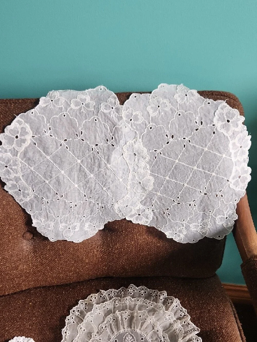 Vintage White Lace & Crochet Doily Set - 6 Pieces